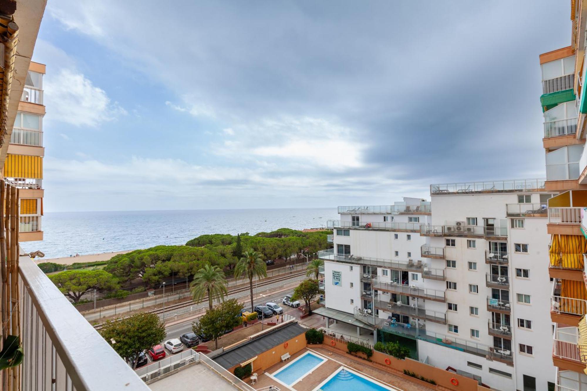 Sea View Apartments Malgrat de Mar Esterno foto